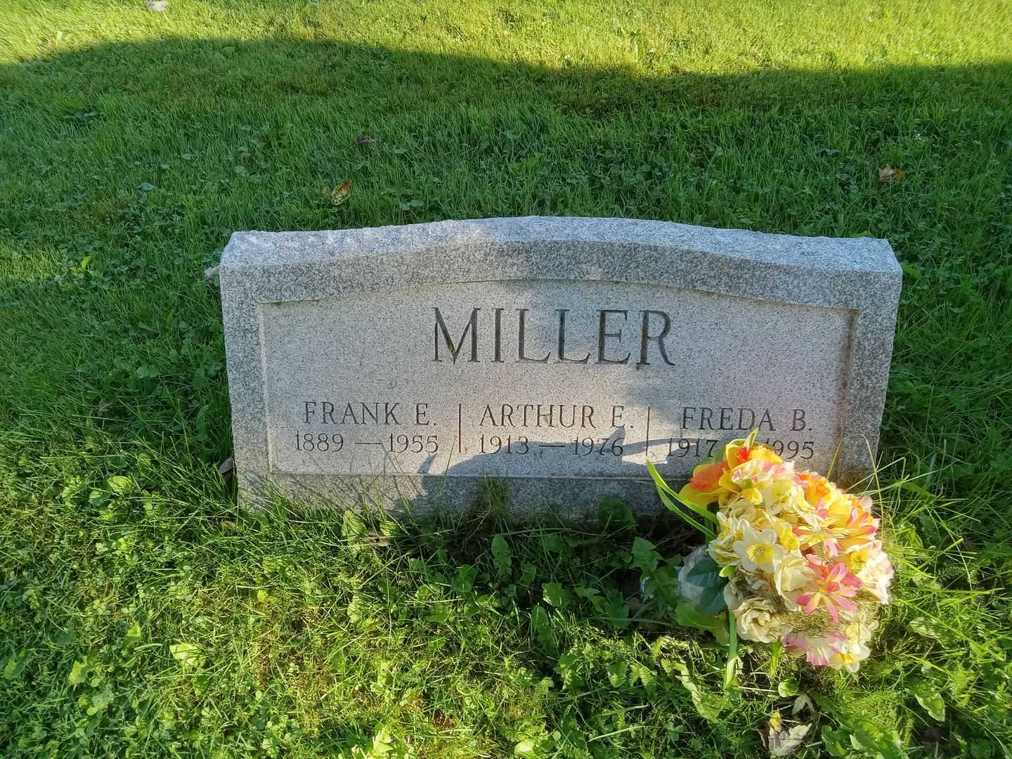 Arthur Edward Miller's grave. Photo 1