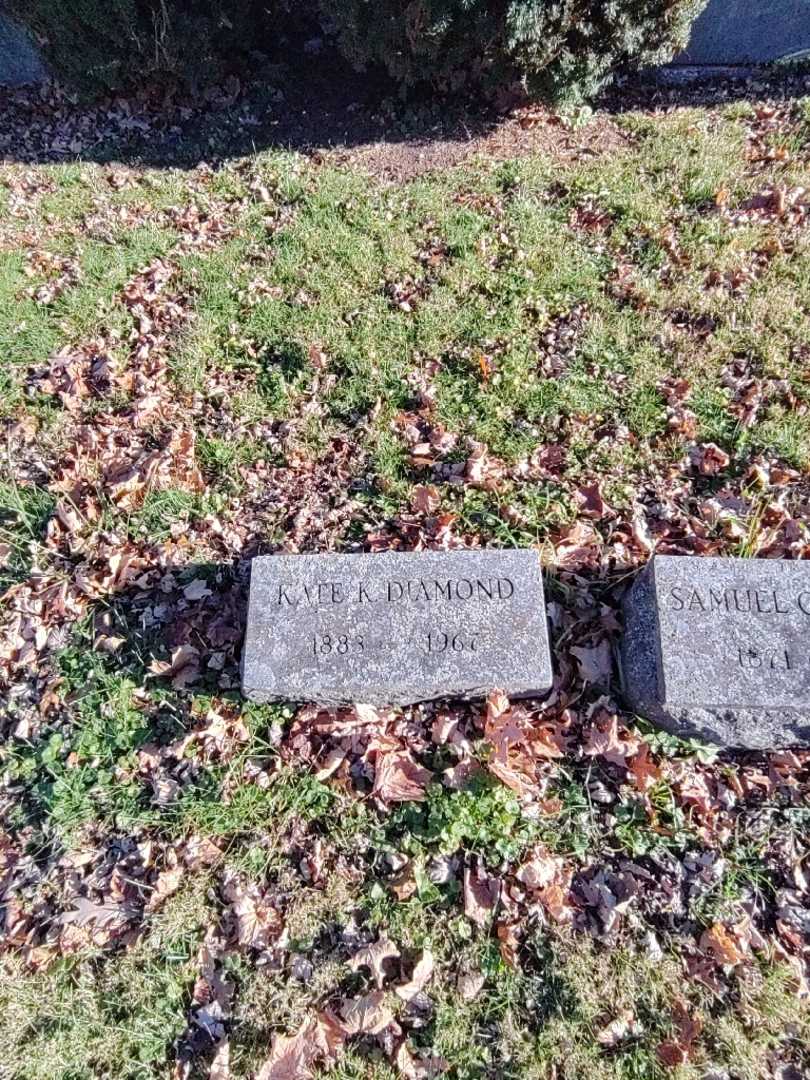 Kate K. Diamond's grave. Photo 2
