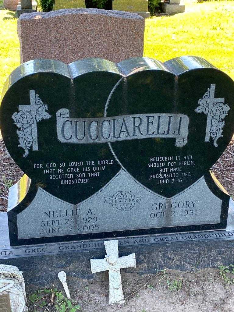 Nellie A. Cucciarelli's grave. Photo 3