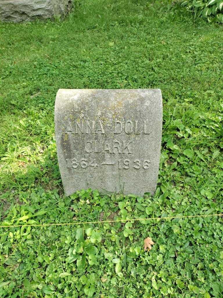 Anna Doll Clark's grave. Photo 2