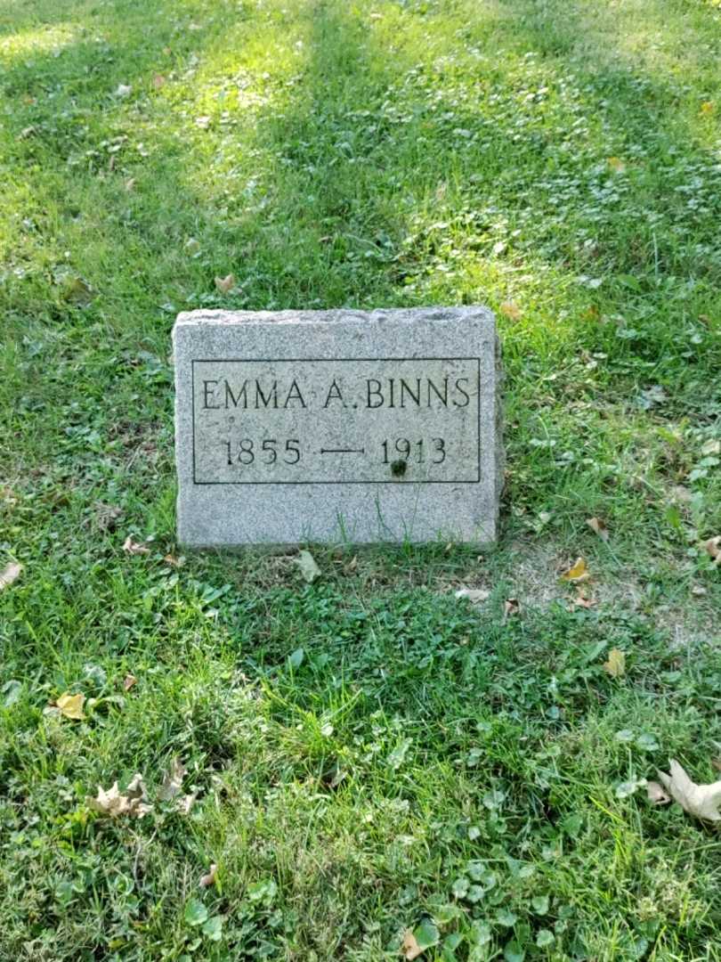 Emma A. Binns's grave. Photo 2