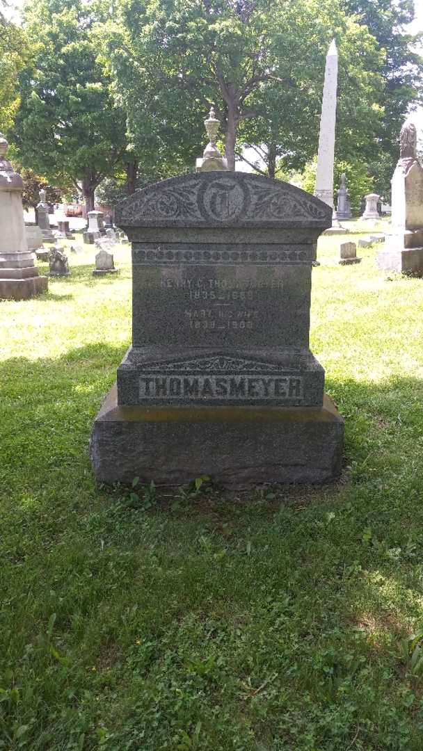 Henry C. Thomasmeyer's grave. Photo 2