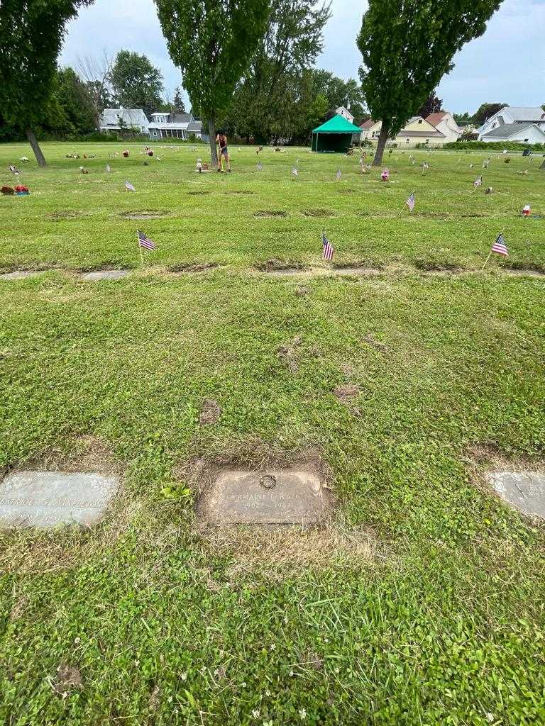 Germaine L. Raffet's grave. Photo 1