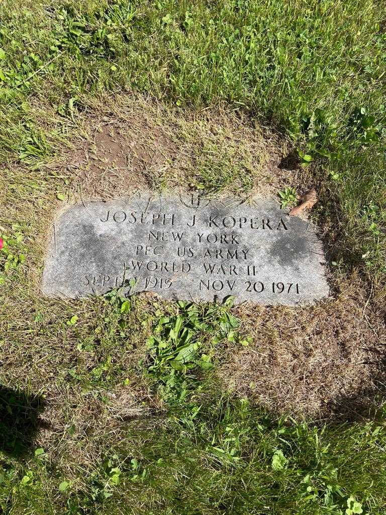 Joseph J. Kopera's grave. Photo 3