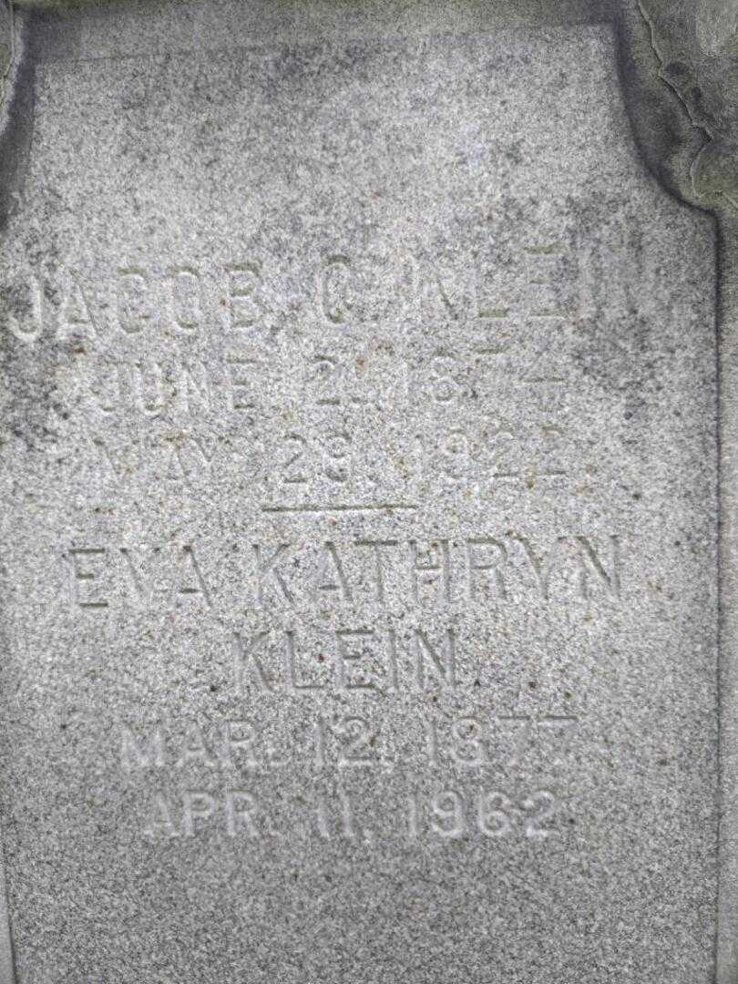 Catherine Klein's grave. Photo 1
