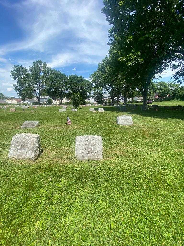 Frederick E. Wiltse Senior's grave. Photo 1