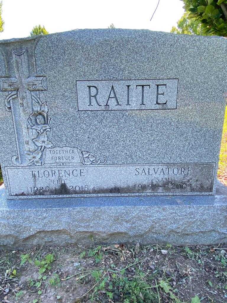 Florence "Flo" Raite's grave. Photo 3