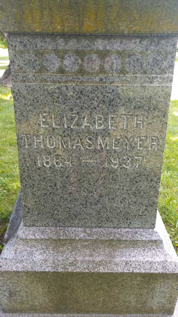 Elizabeth Thomasmeyer's grave. Photo 3
