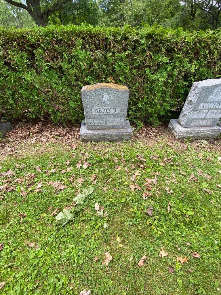 Clark Jr. Abbott's grave. Photo 1
