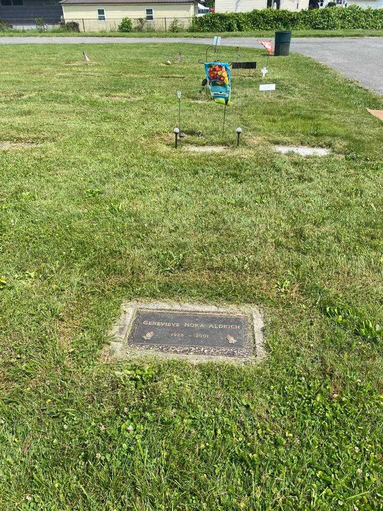Genevieve Nora Aldrich's grave. Photo 2