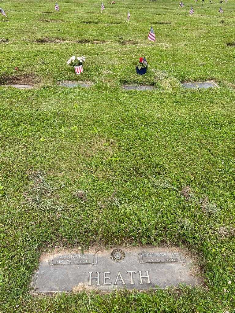 Margaret Heath's grave. Photo 2