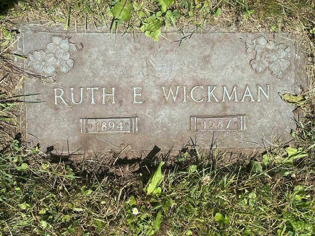 Ruth E. Wickman's grave. Photo 3
