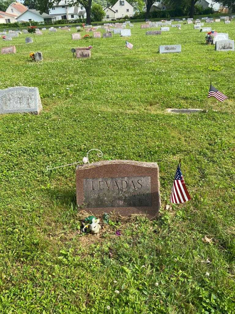 Mary Levadas's grave. Photo 2