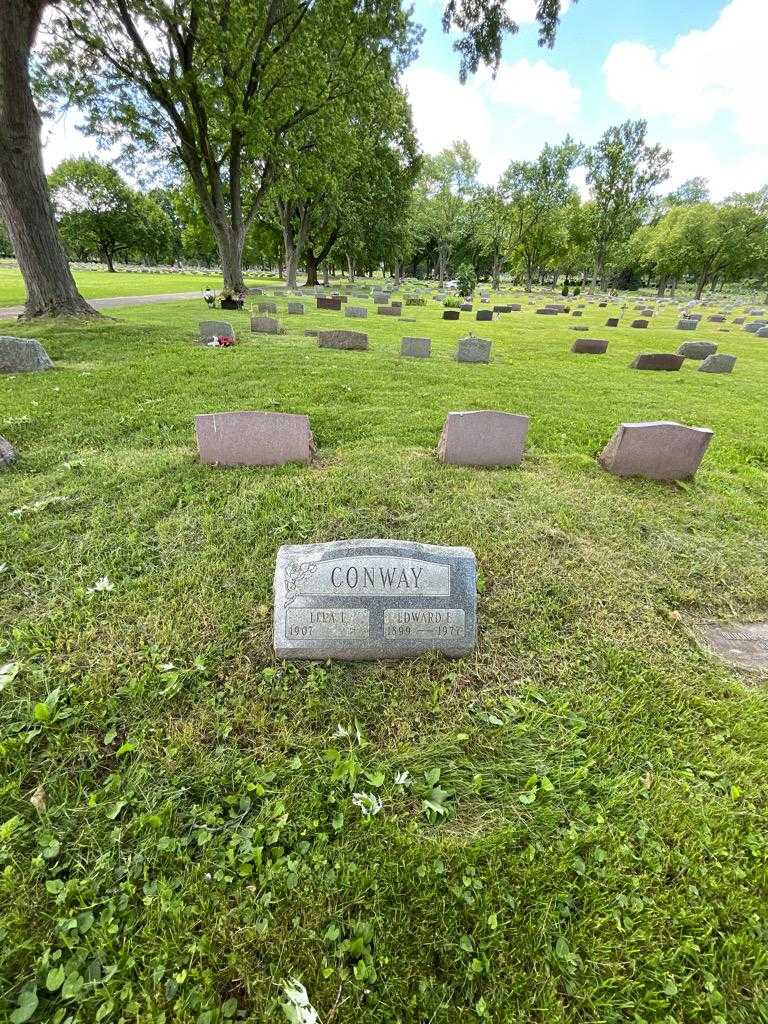 Edward E. Conway's grave. Photo 1