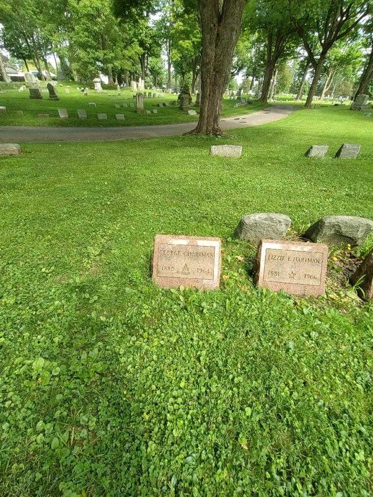 George A. Hartman's grave. Photo 1