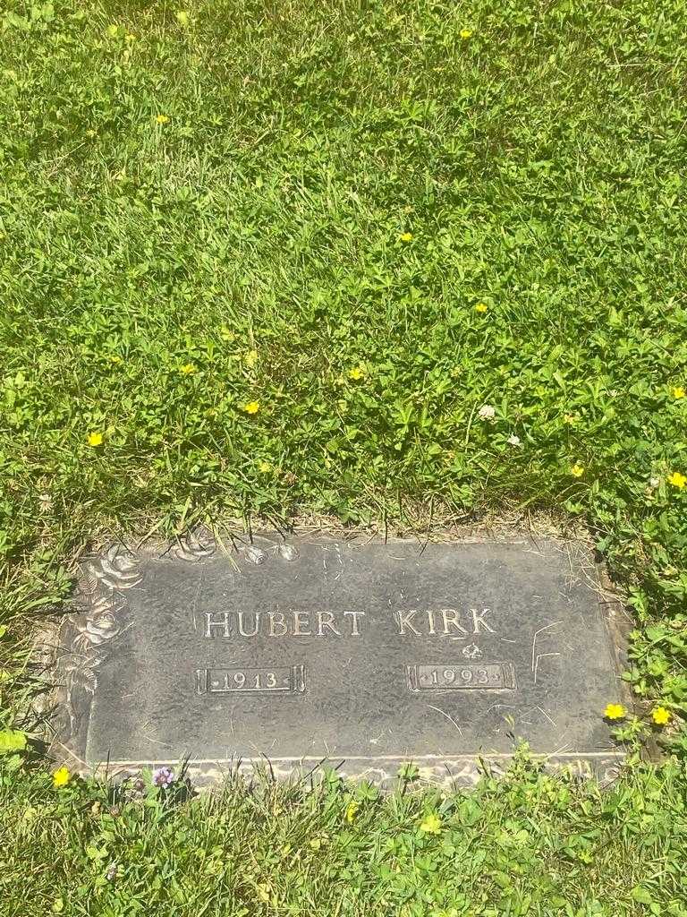 Hubert Kirk's grave. Photo 3