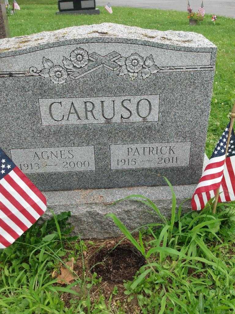 Patrick Caruso's grave. Photo 1
