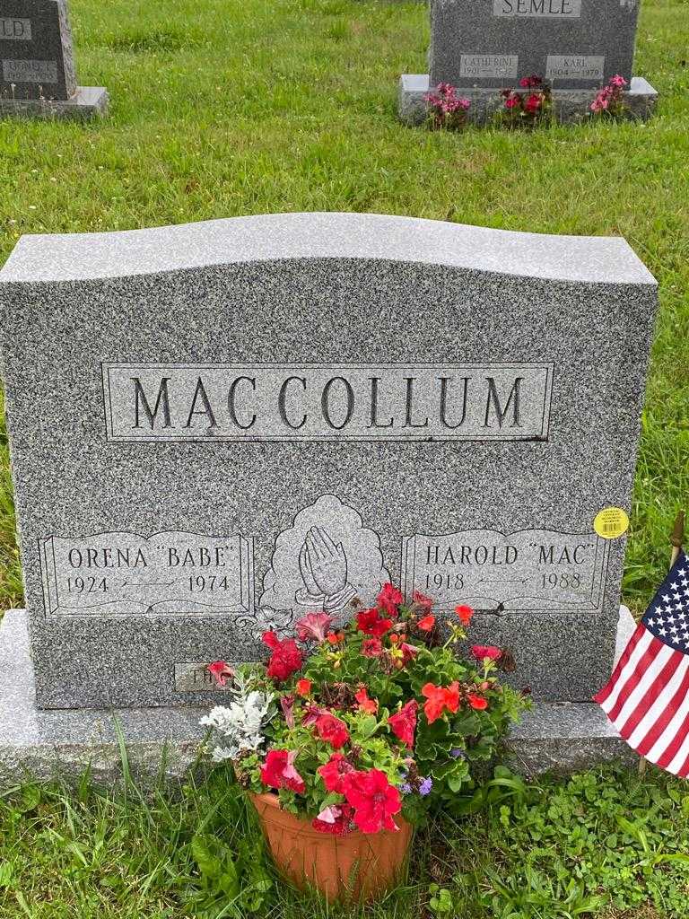 Harold "Mac" Maccollum's grave. Photo 3