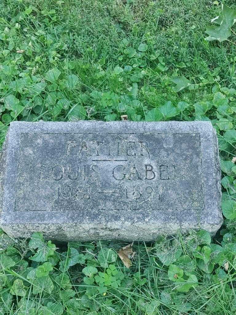 Louis Gabel's grave. Photo 3