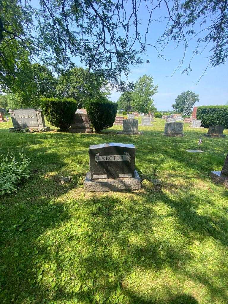 Edith C. Rector's grave. Photo 1