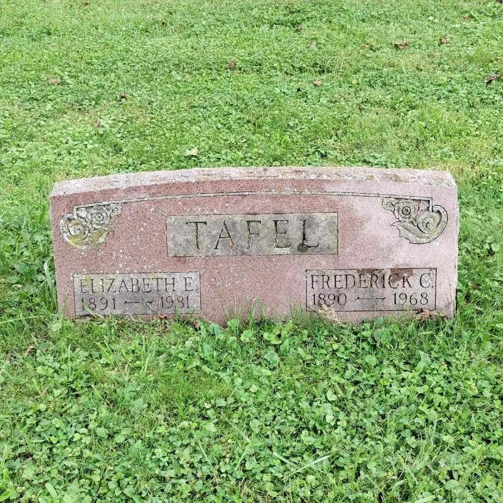 Elizabeth E. Tafel's grave. Photo 3