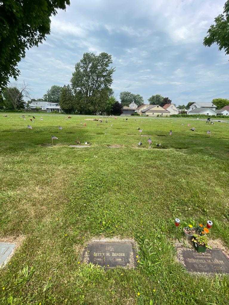 Betty M. Bender's grave. Photo 1