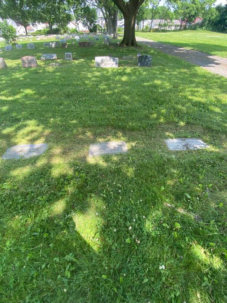 Emily V. Smith's grave. Photo 1