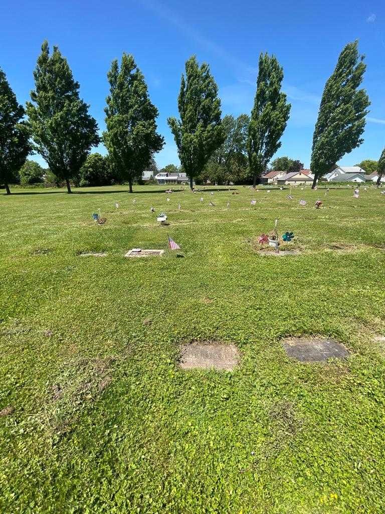 Frederick C. Burroughs Junior's grave. Photo 1