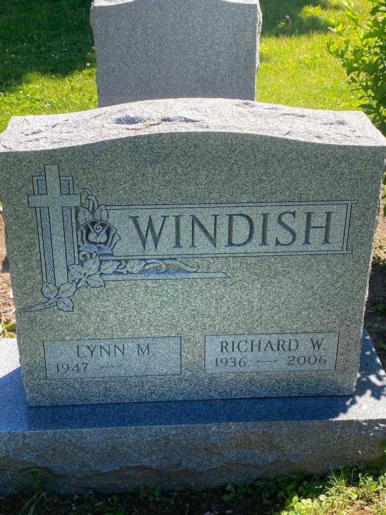 Richard W. Windish's grave. Photo 3