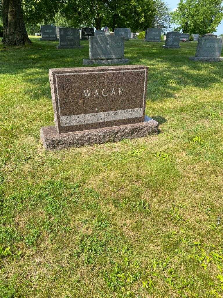 Alice R. Wagar's grave. Photo 2