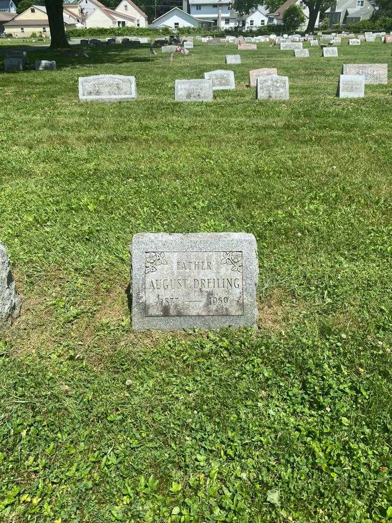 August Dreiling's grave. Photo 2