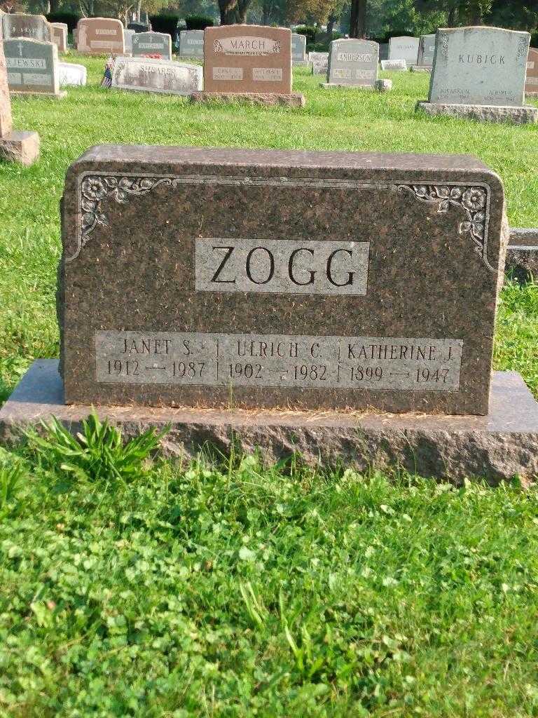 Katherine J. Zogg's grave. Photo 2