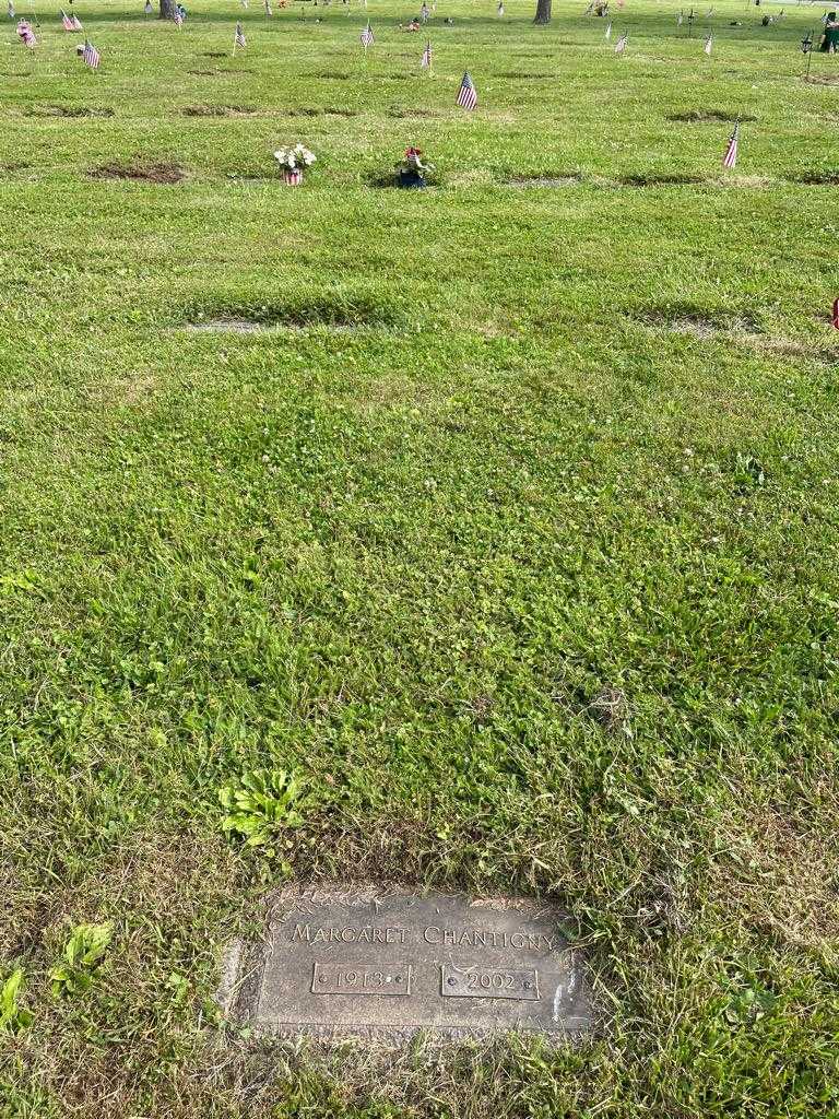 Margaret Chantigny's grave. Photo 2