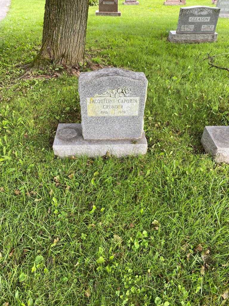 Jacqueline Caporin Grunder's grave. Photo 2
