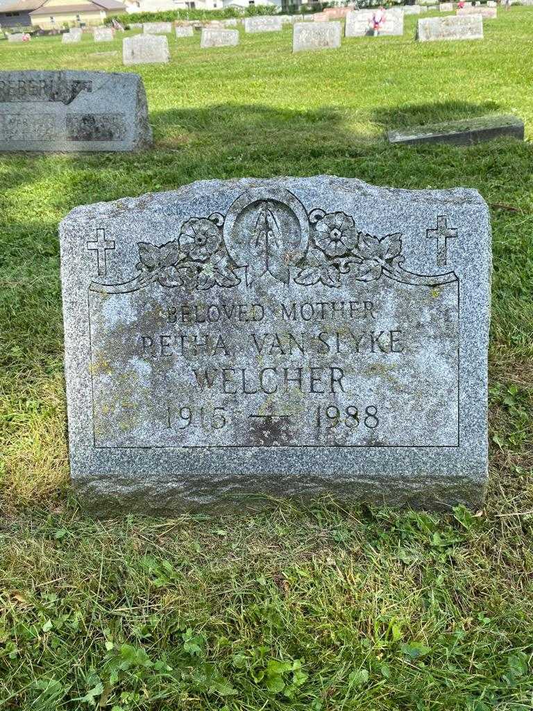 Retha Welcher Van Slyke's grave. Photo 3