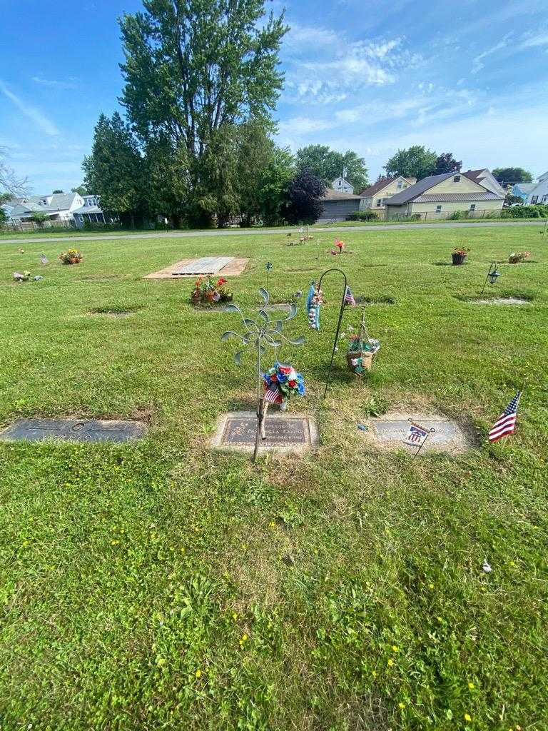 Charlene M. Pascarella Count's grave. Photo 1