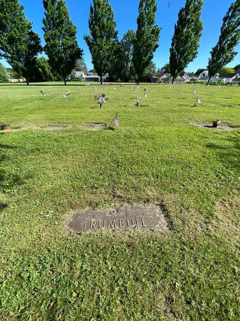 Dorn Craig Trumbull's grave. Photo 1