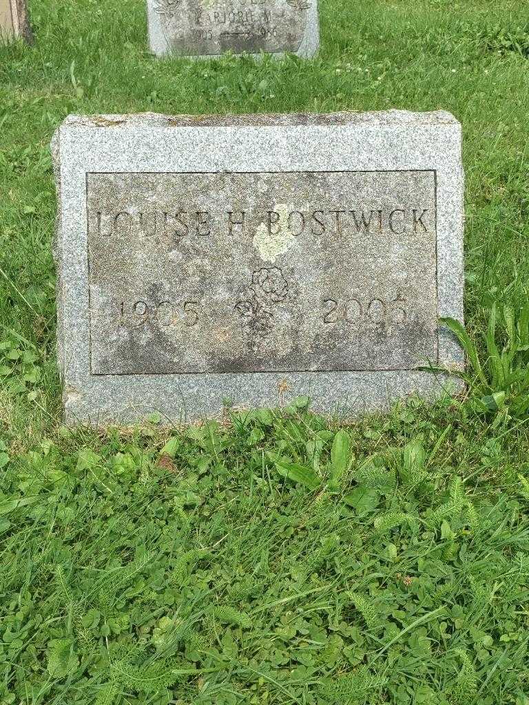Louise H. Bostwick's grave. Photo 3