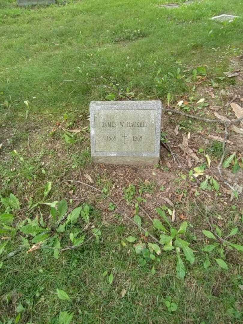 James W. Hackett's grave. Photo 3