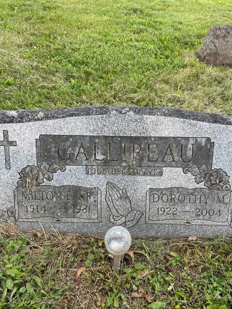 Milton E. Gallipeau Senior's grave. Photo 3