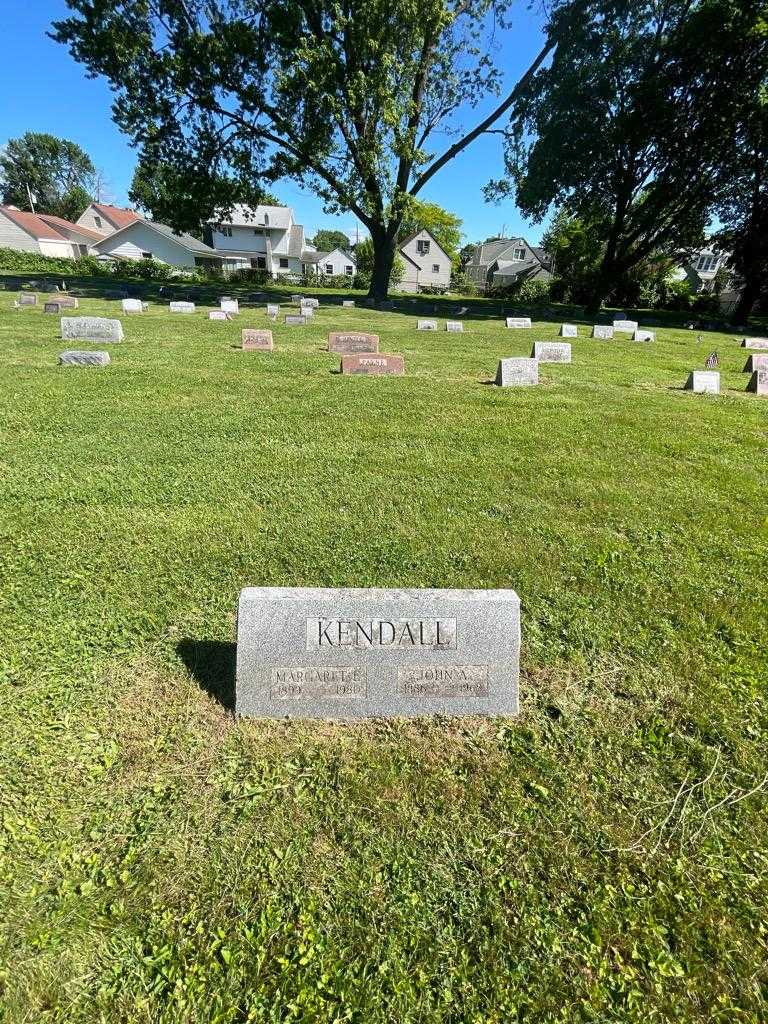 John A. Kendall's grave. Photo 1