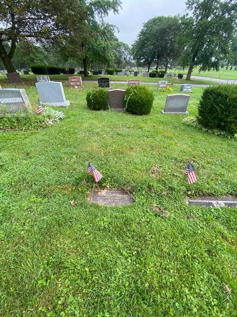 Donald C. Phillips's grave. Photo 1