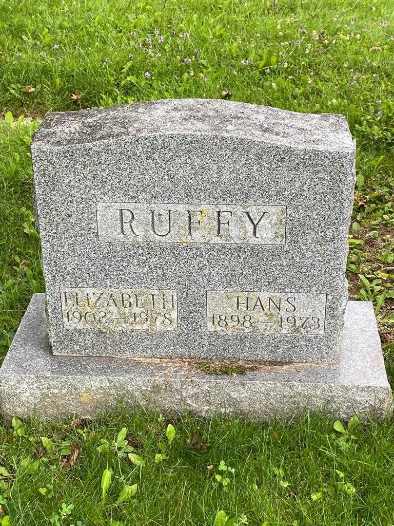 Hans Ruffy's grave. Photo 3