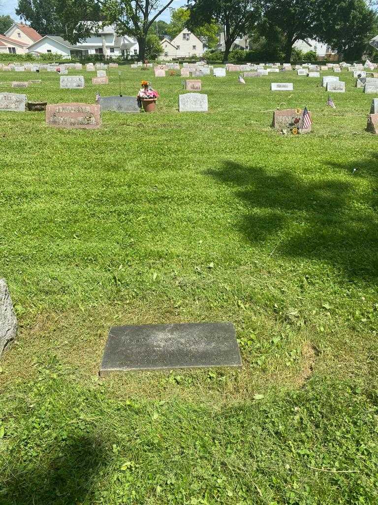John Leon Radney's grave. Photo 2