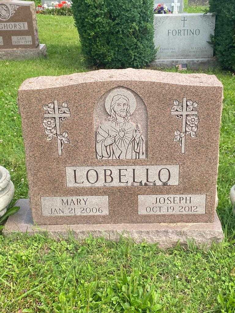Mary Lobello's grave. Photo 3