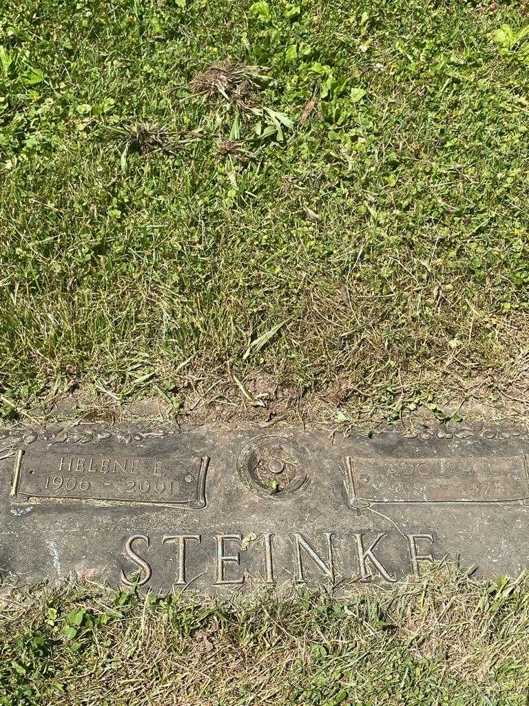 Adolph L. Steinke's grave. Photo 3