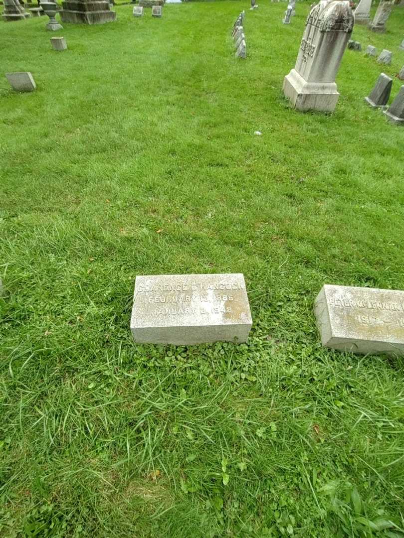 Clarence E. Hancock's grave. Photo 1