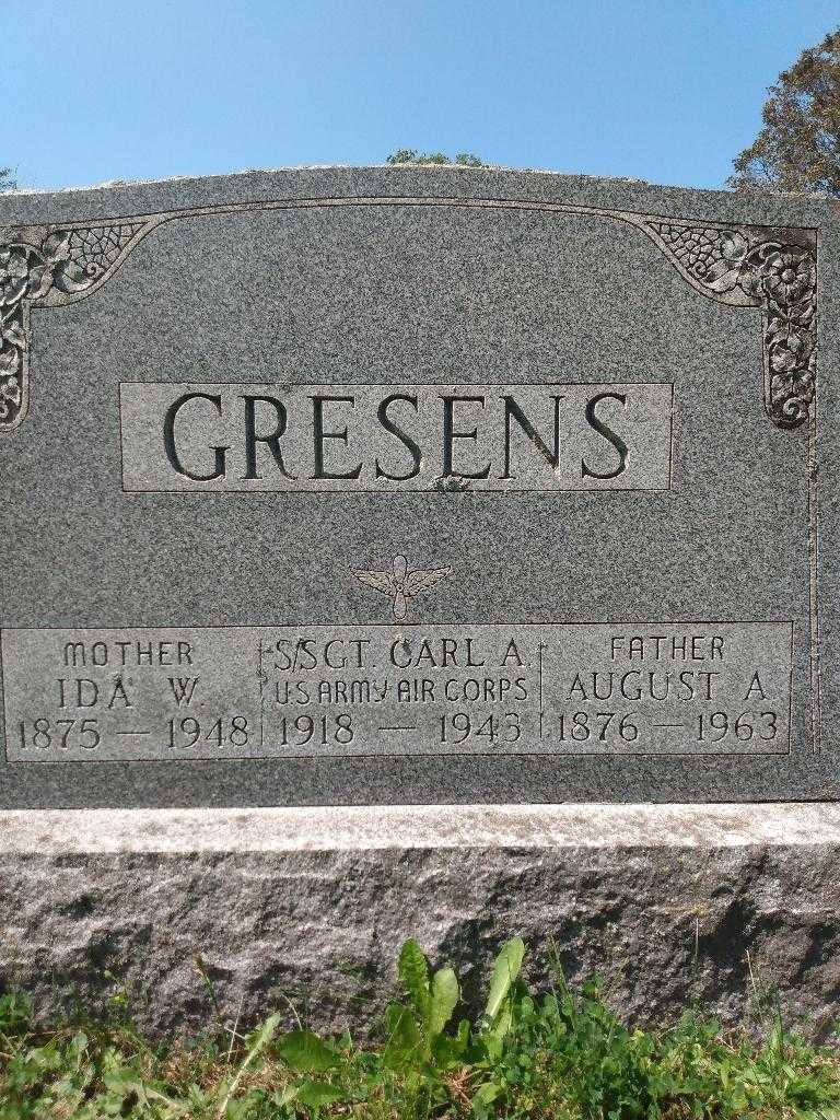 Ida W. Gresens's grave. Photo 3