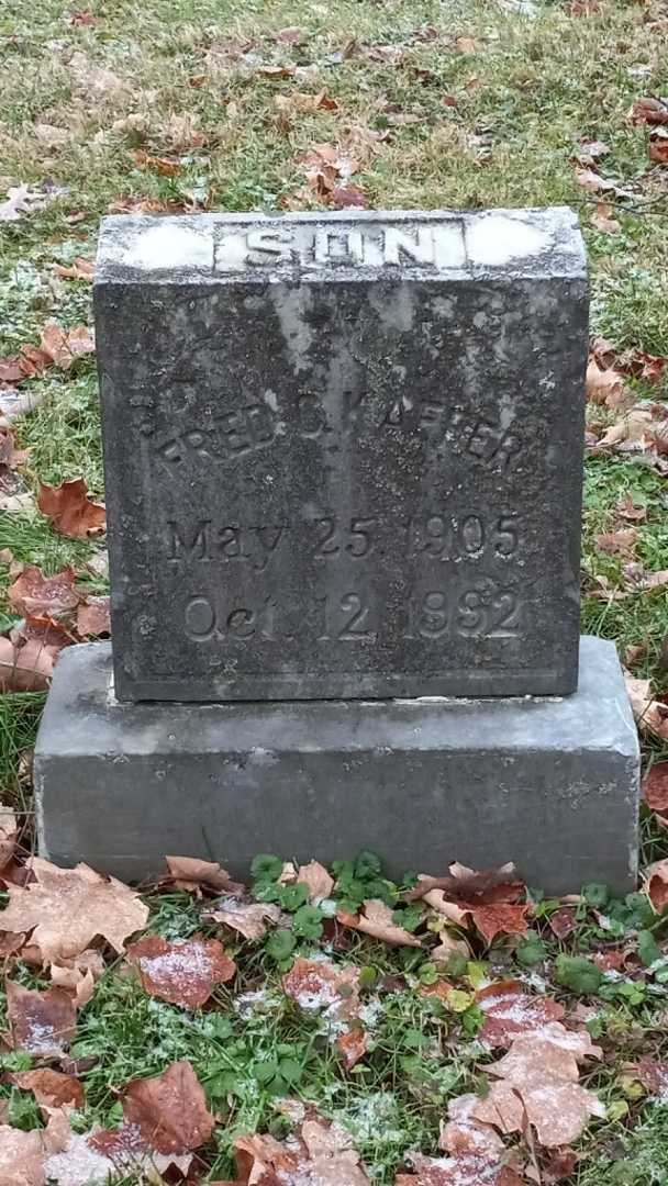 Fred C. Kaffer's grave. Photo 3