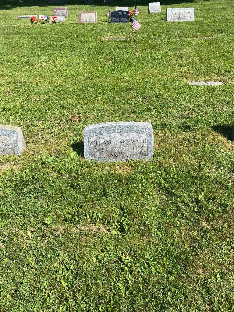 William H. Schwald's grave. Photo 2